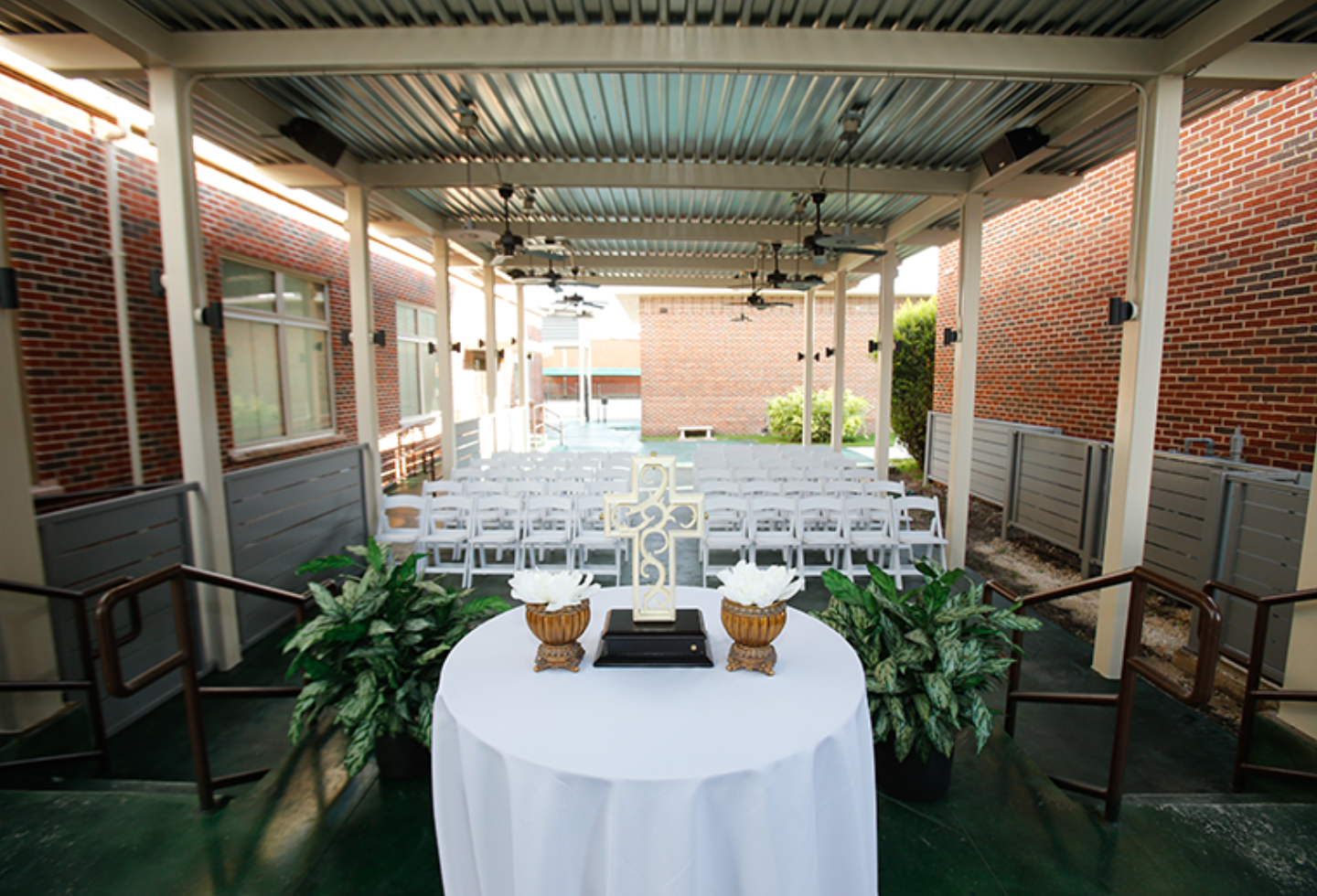 Plaza - wedding and Pavilion - Ceremony